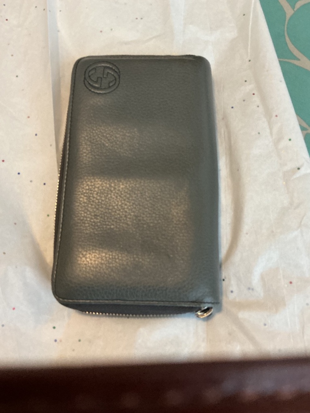 EUC Gucci fabulous wallet